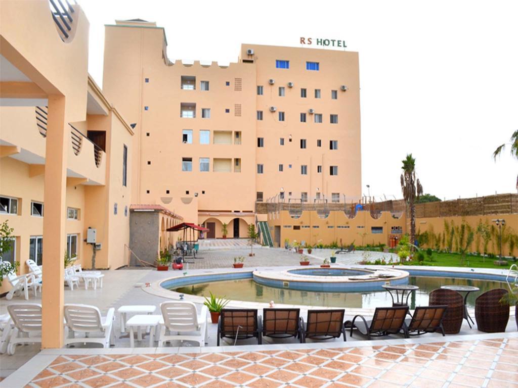 Royal Suites Hotel 누악쇼트 외부 사진