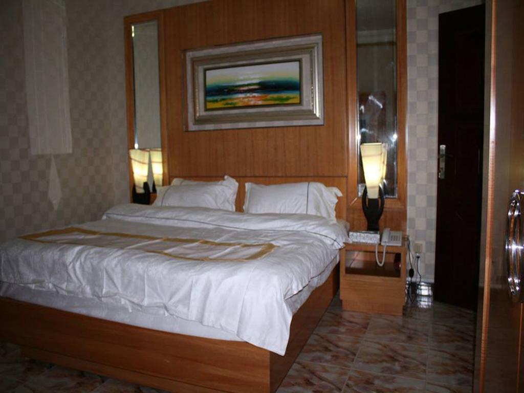 Royal Suites Hotel 누악쇼트 객실 사진