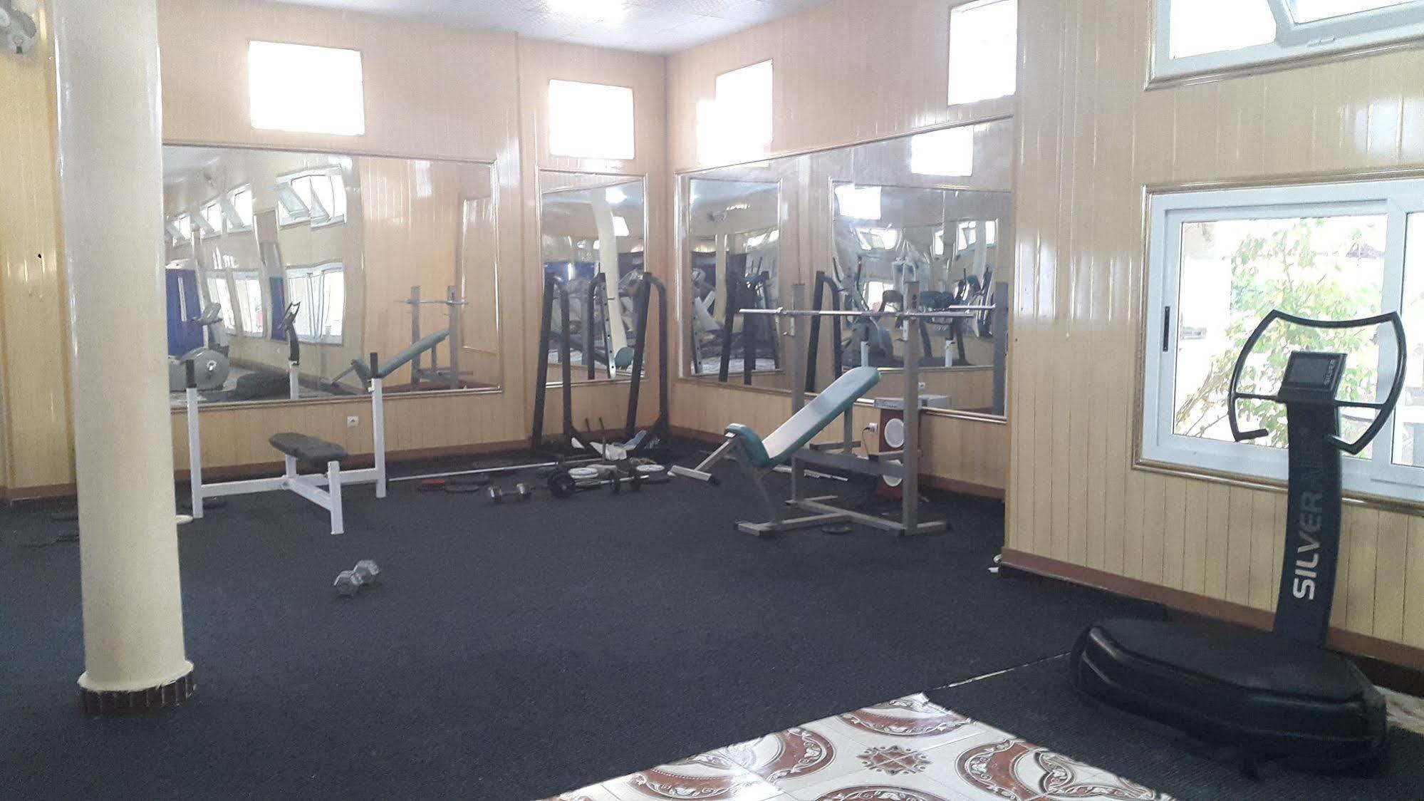 Royal Suites Hotel 누악쇼트 외부 사진